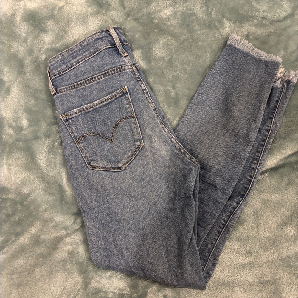 Levi's Light Blue High Rise Women's Jeans